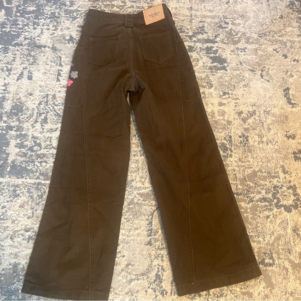 11KN Brown Cargo Pants Size Small Stars Pass By Leave Traces Puzzles - Picture 7 of 9